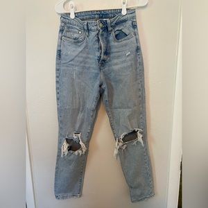 H&M Ultra High Waist Mom Jean Size 6
